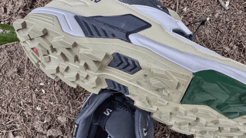 Salomon X Ultra 5 Gore-Tex tomaia