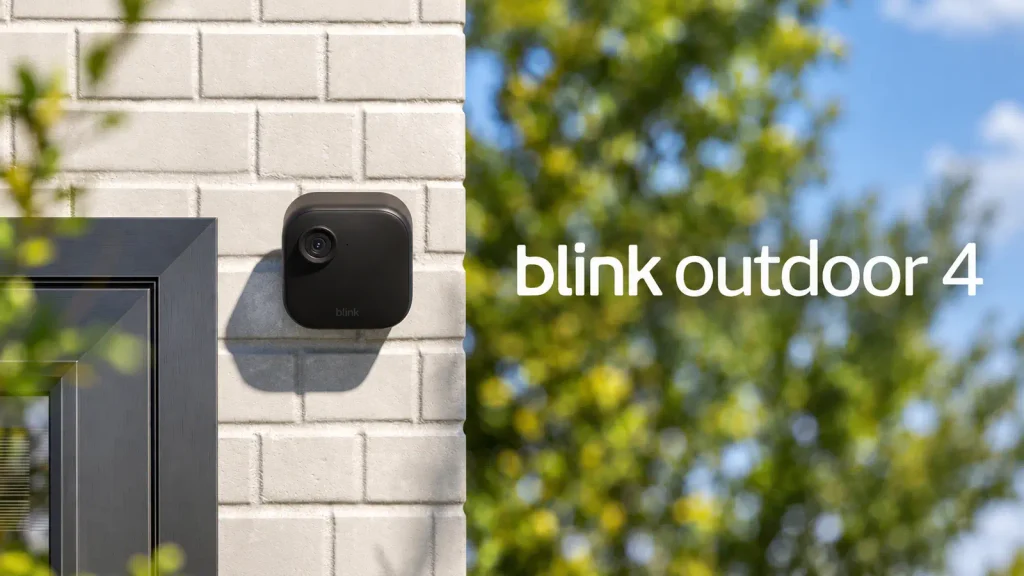 Blink Outdoor 4 installata all’esterno su una parete